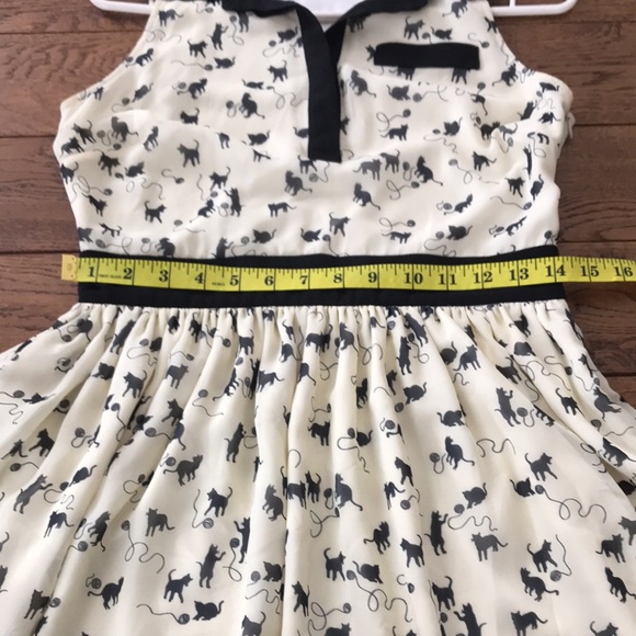 Just listed❤️. Super fun cream and black collared cat 🐈 and yarn 🧶 dress. - Picture 6 of 10